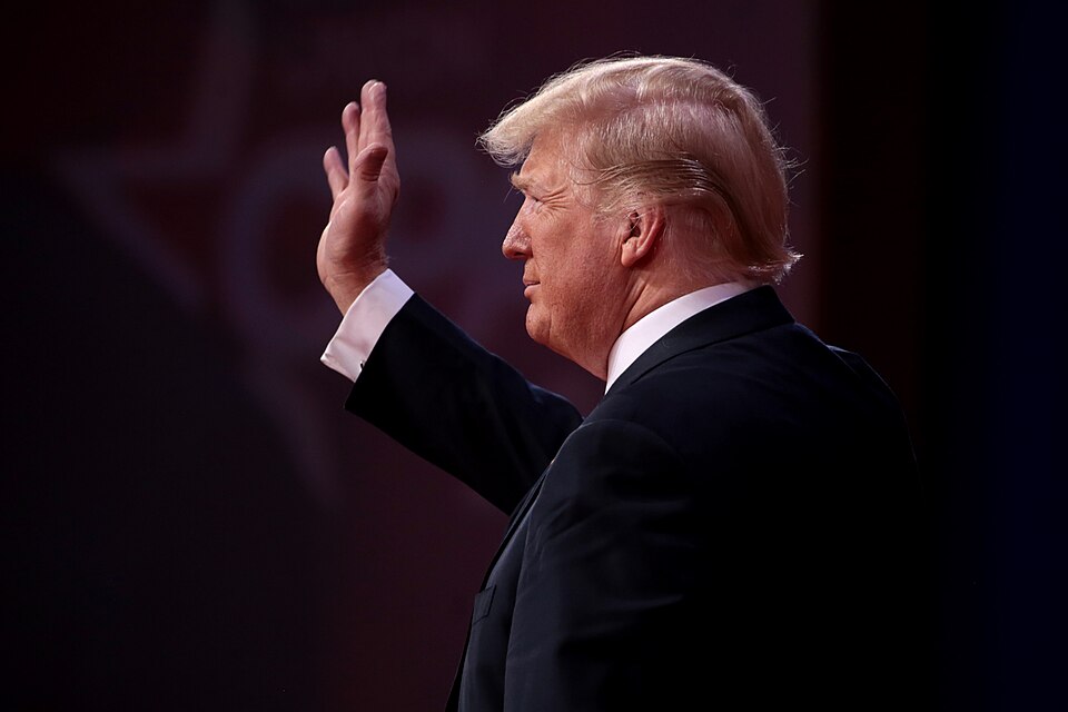 Скандал с продажей прав на ЧМ семье Трампа: ключевые детали и международная реакция