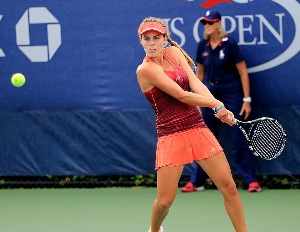 Мария Козырева завоевала дебютный парный титул WTA на турнире в Мемфисе