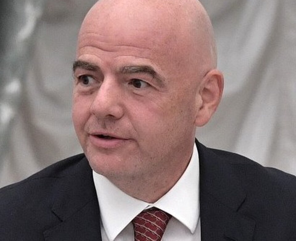 Стратегия удержания власти: зачем Джанни Инфантино лоббирует расширение ЧМ-2030 до 64 сборных