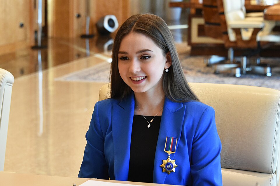 Лишение нейтрального статуса: ISU отозвал допуск у Камилы Валиевой и Марка Кондратюка после претензий украинской стороны