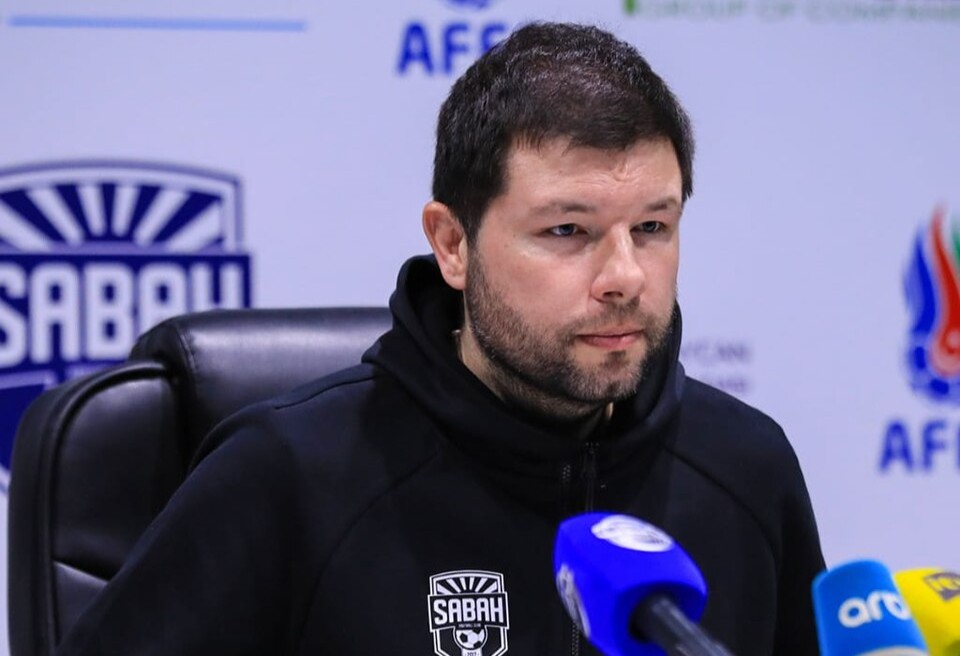 Рекордный старт и пятое признание: Мурад Мусаев признан лучшим тренером месяца в РПЛ