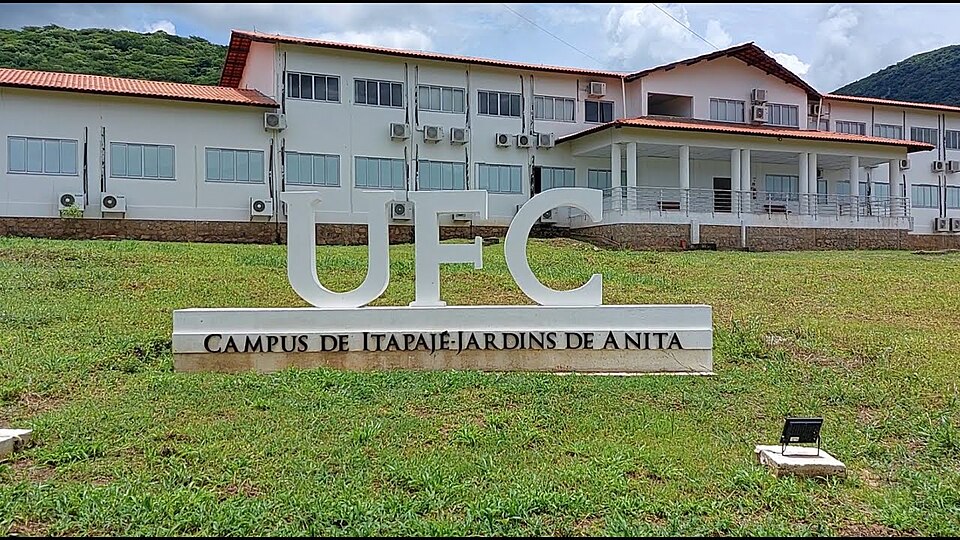 Павлович поднялся на второе место в рейтинге тяжеловесов UFC